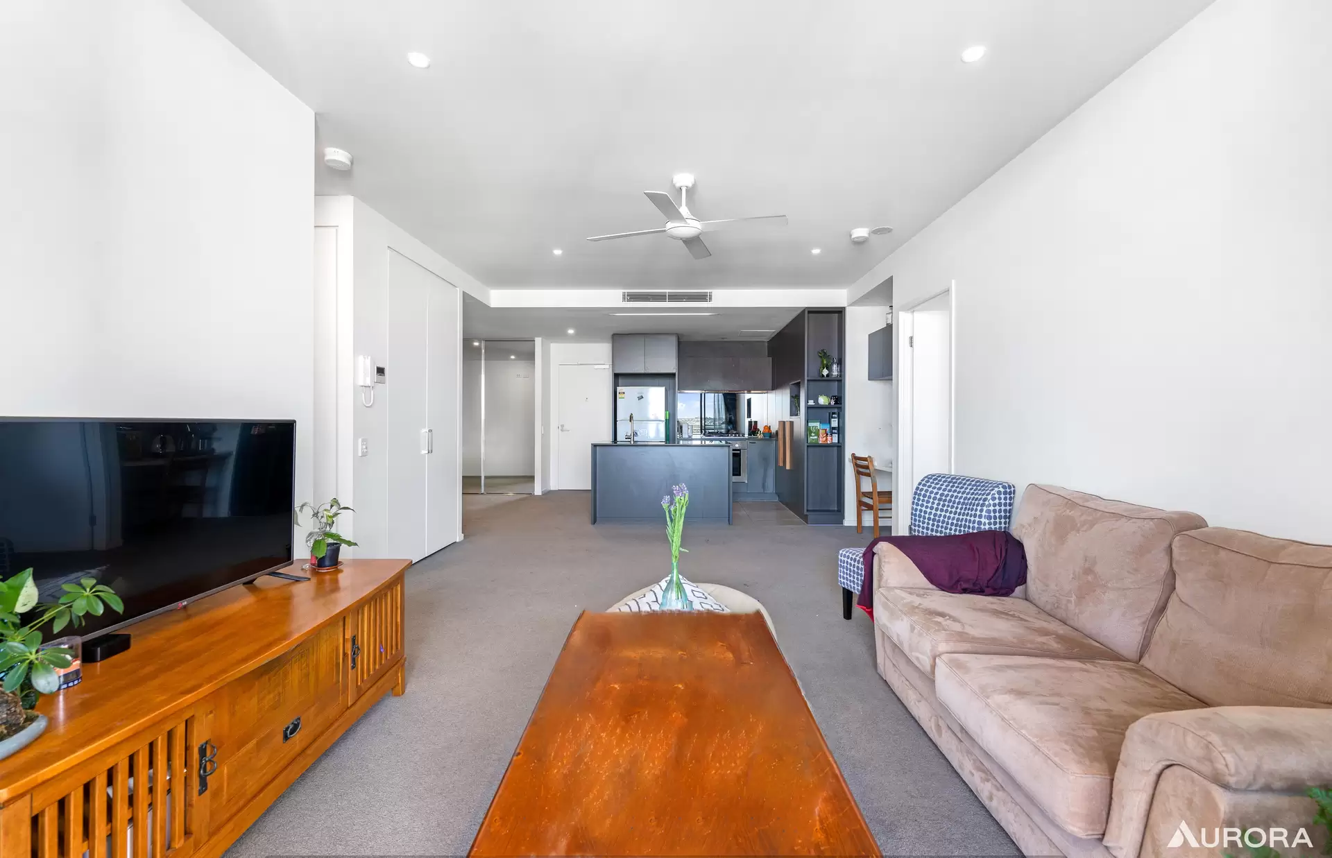 805/17 Gibbon Street, Woolloongabba Sold by Aurora Property - image 1