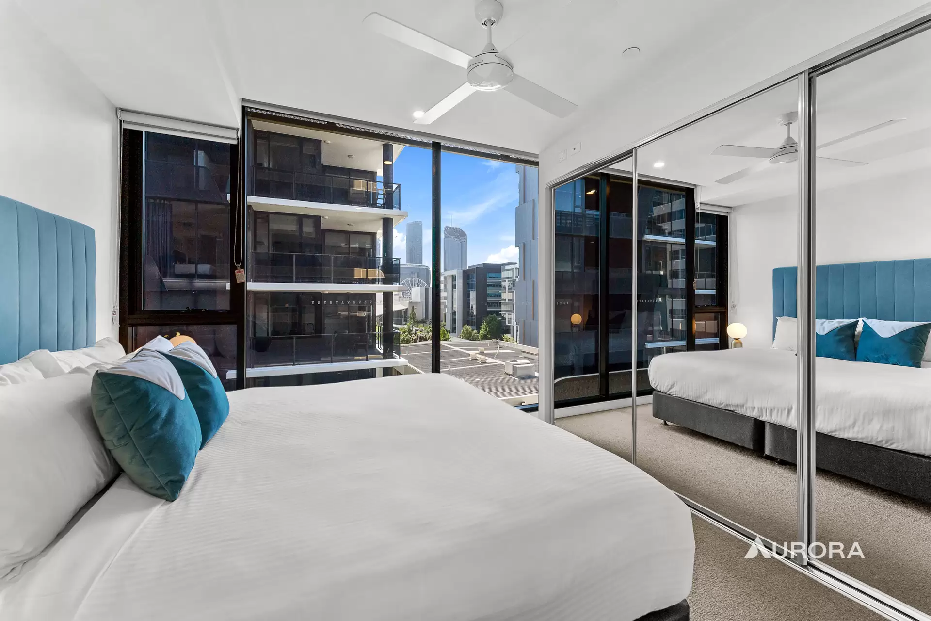 10707/52 Manning Street, South Brisbane Sold by Aurora Property - image 1