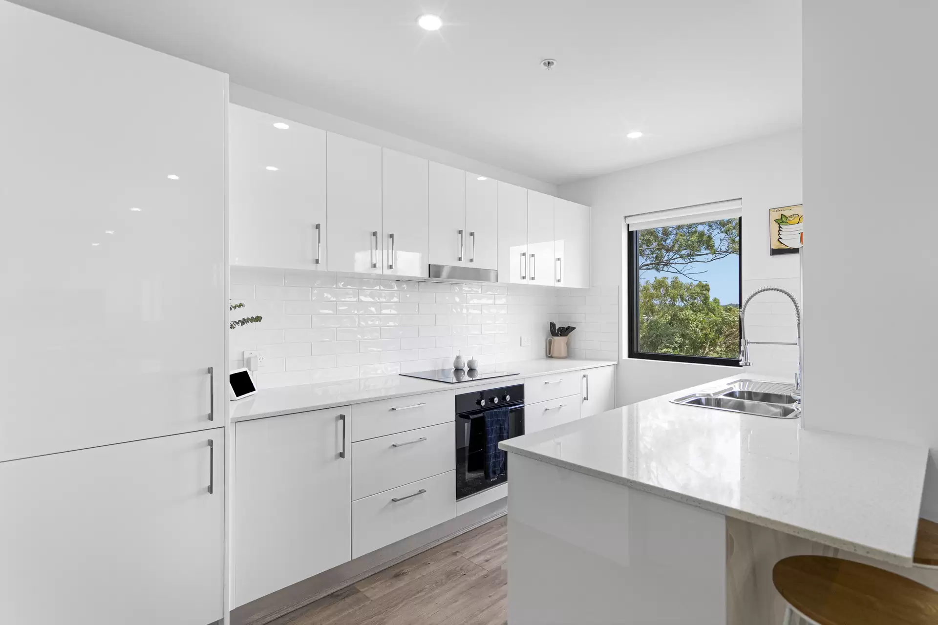 201/3 Bernice Avenue, Underwood For Sale by Aurora Property - image 1