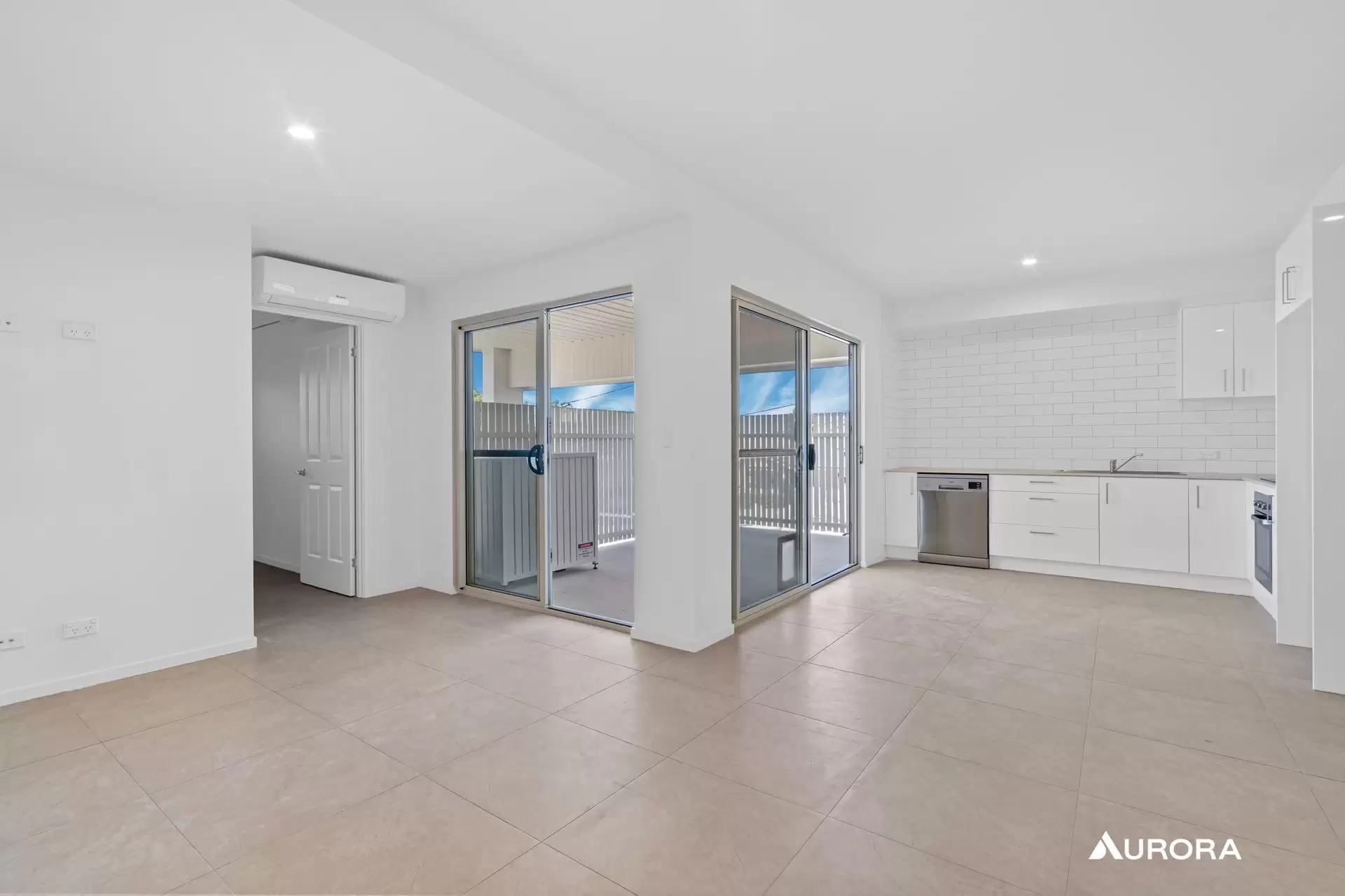 1/66 Kirkland Avenue, Coorparoo Sold by Aurora Property - image 1